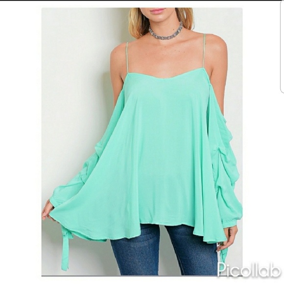 Mint Romance Cold Shoulder blouse - Picture 5 of 5